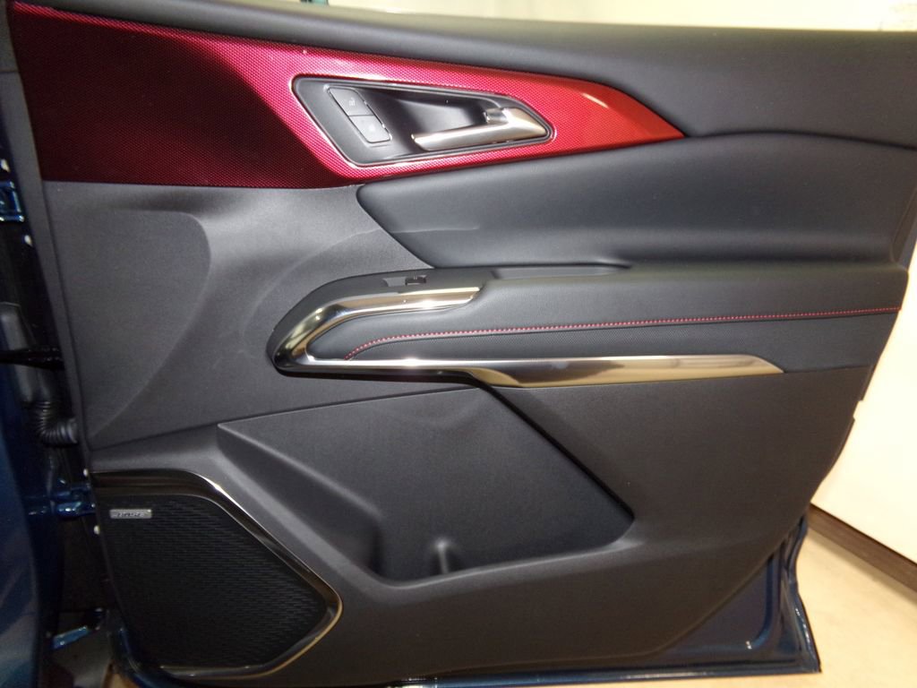 New 2026 Chevrolet Traverse Z71 w/ Enhanced Driving Package image 7