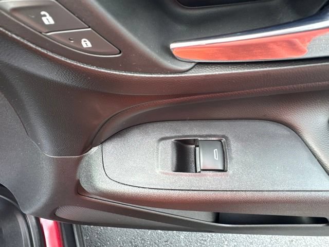 Used 2019 Chevrolet Equinox LT AWD/4WD image 19