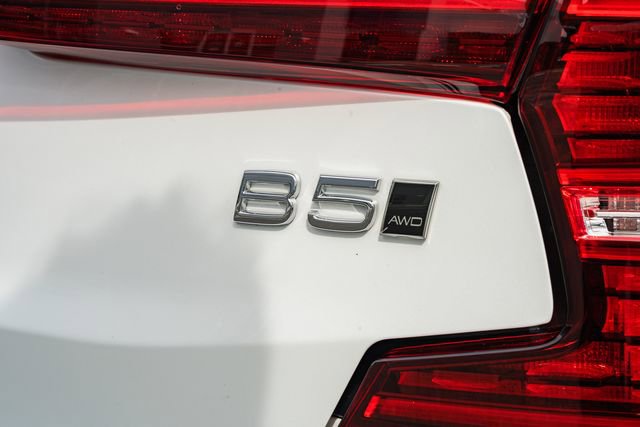 Used 2025 Volvo S60 B5 Plus AWD/4WD image 9