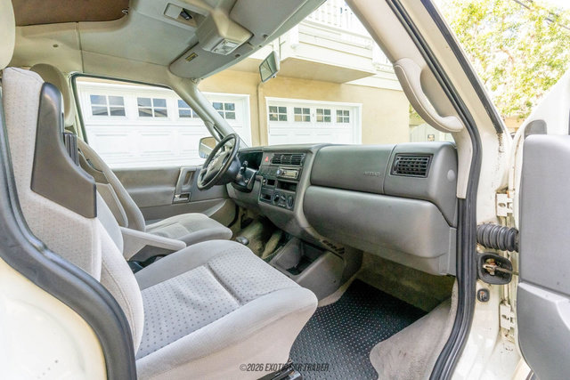 Used 2003 Volkswagen Eurovan MV image 38