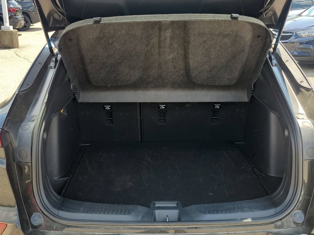 Used 2025 Buick Envista Sport Touring FWD image 8