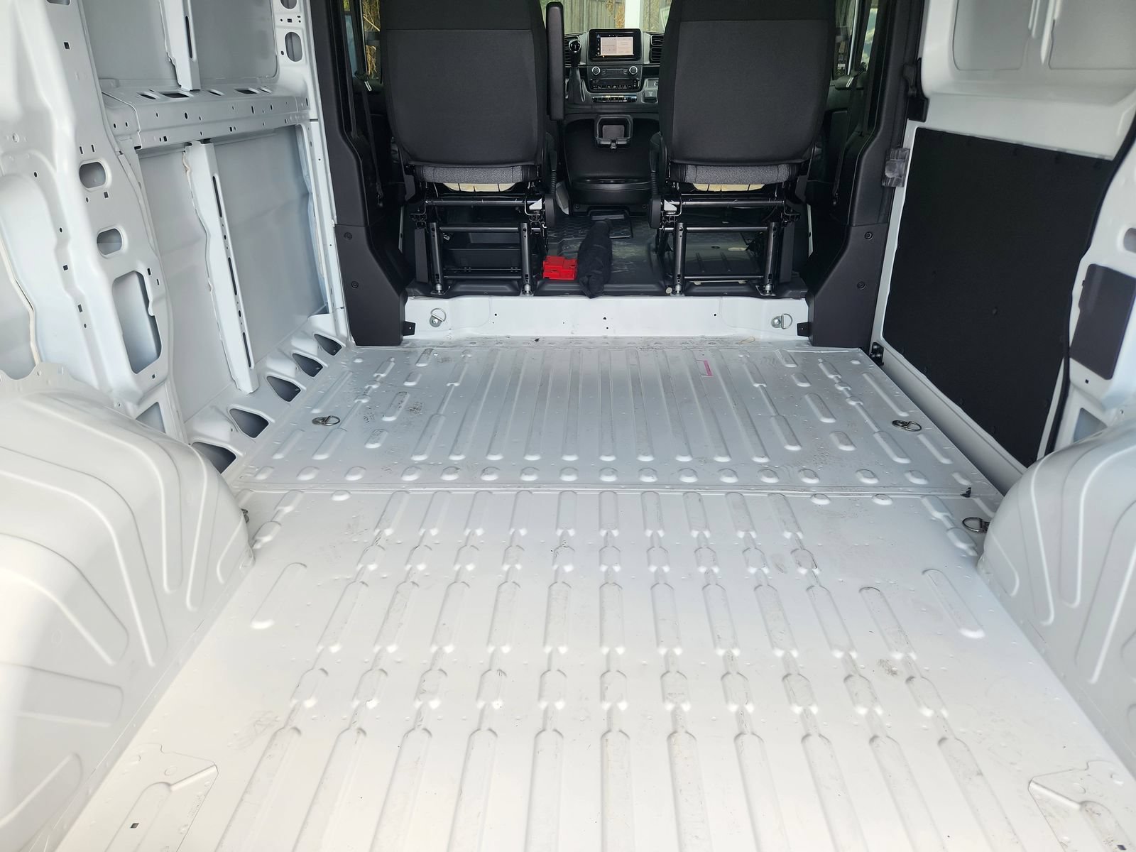 New 2026 RAM ProMaster 1500 w/ Power Group FWD image 26