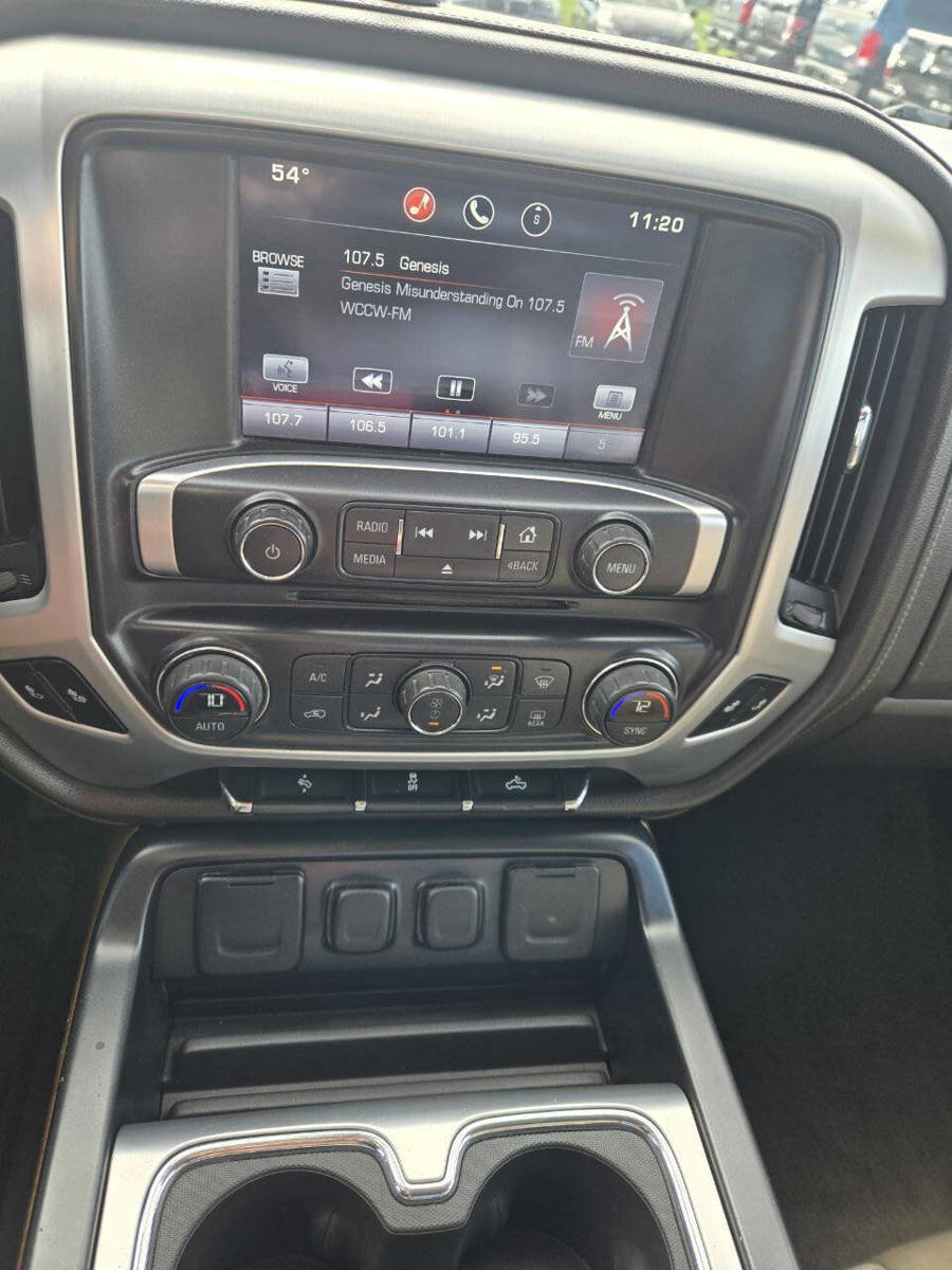 Used 2015 GMC Sierra 2500 SLT image 28