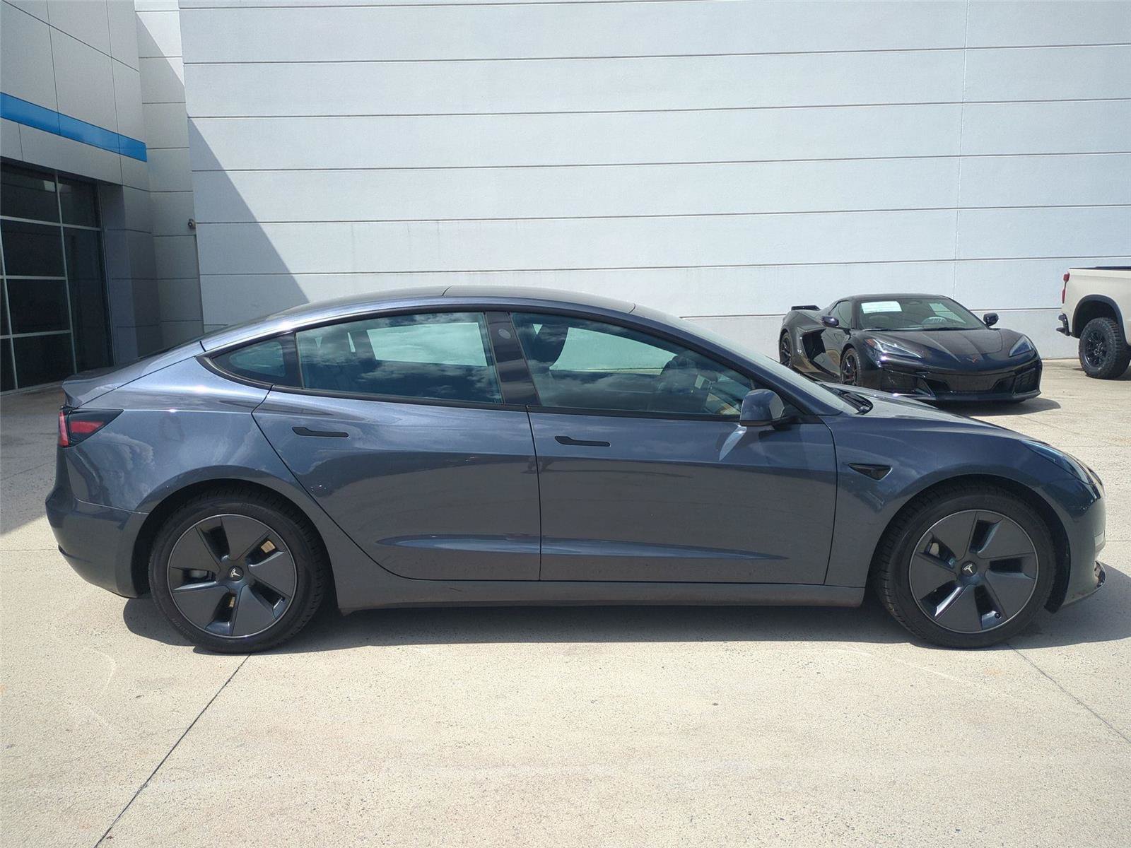 Used 2023 Tesla Model 3 Standard Range RWD image 6