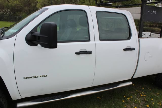 Used 2014 Chevrolet Silverado 3500 W/T AWD/4WD image 13
