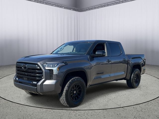 Used 2024 Toyota Tundra Limited AWD/4WD video 1