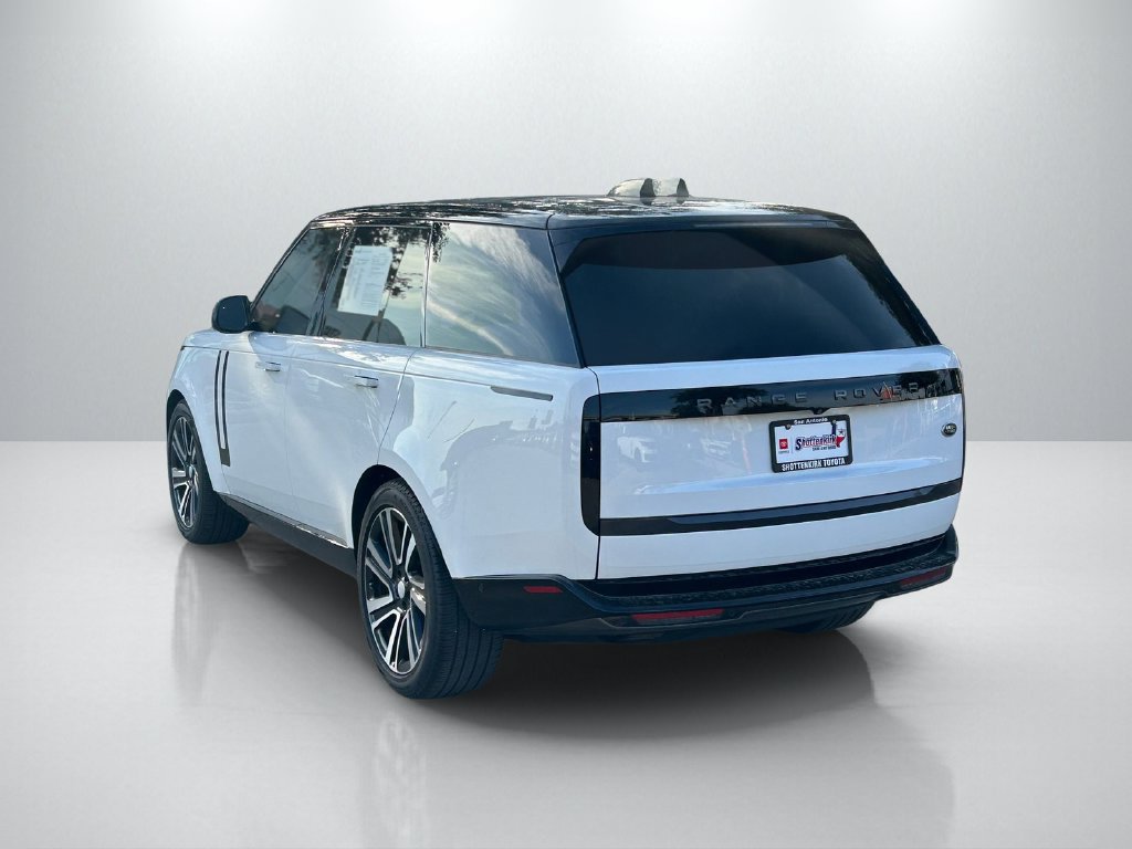 Used 2023 Land Rover Range Rover SE AWD/4WD image 7