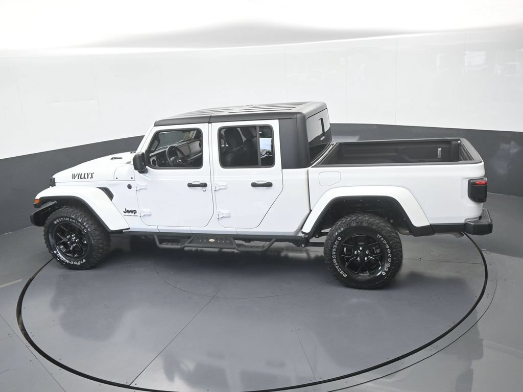 Used 2024 Jeep Gladiator Sport AWD/4WD image 42