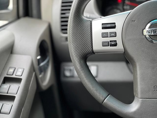 Used 2014 Nissan Xterra S AWD/4WD image 30