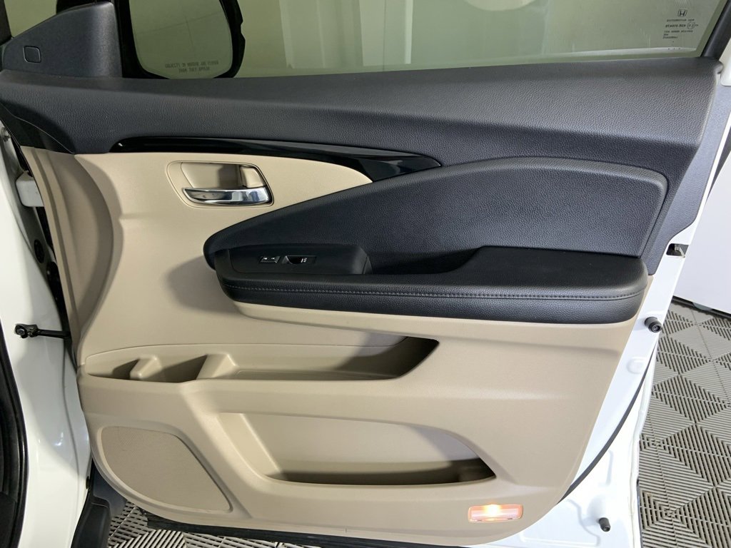 Used 2022 Honda Pilot Elite image 30