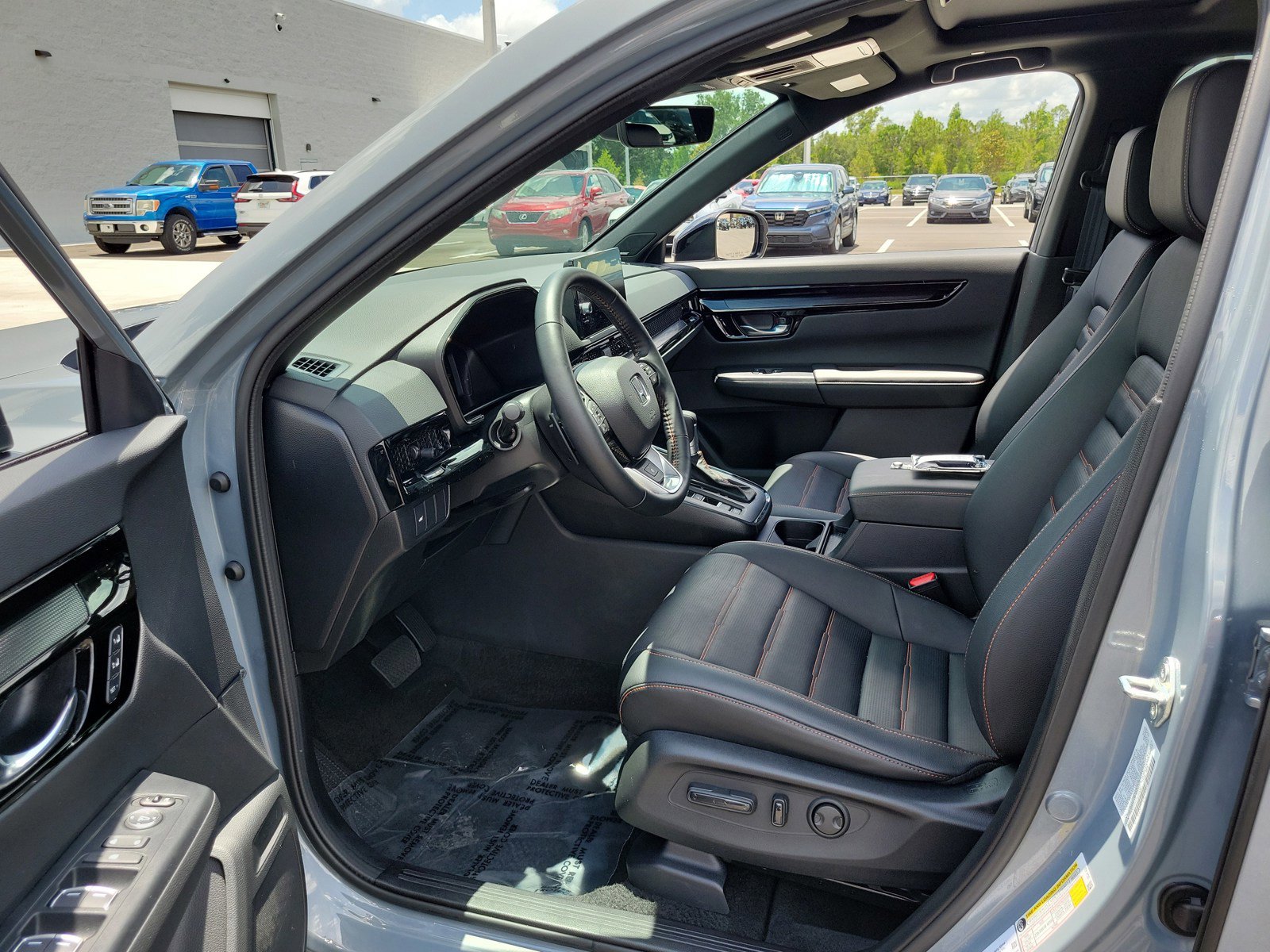 Used 2026 Honda CR-V Sport Touring image 15