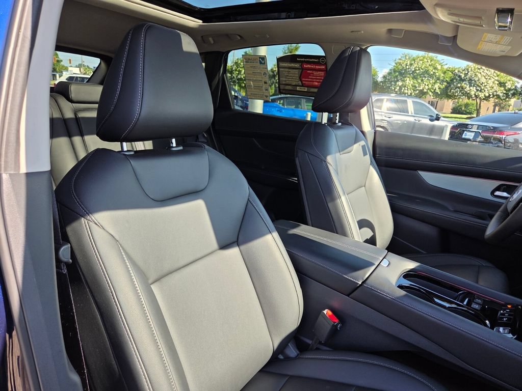Used 2025 Nissan Murano SL w/ Cargo Package AWD/4WD image 31