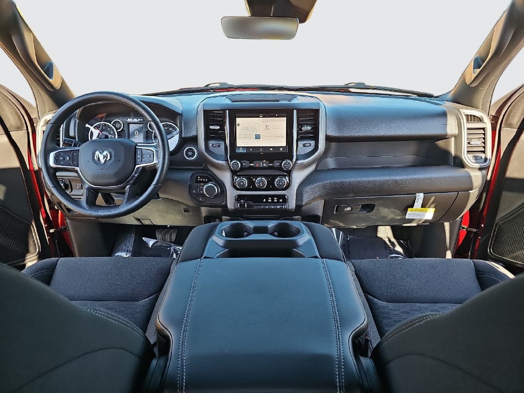 New 2027 RAM 1500 Express AWD/4WD image 9