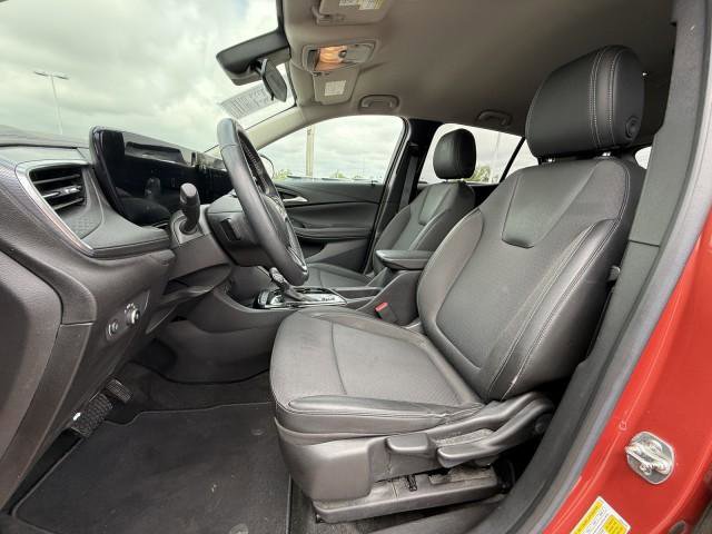 Used 2024 Buick Encore GX Preferred image 16