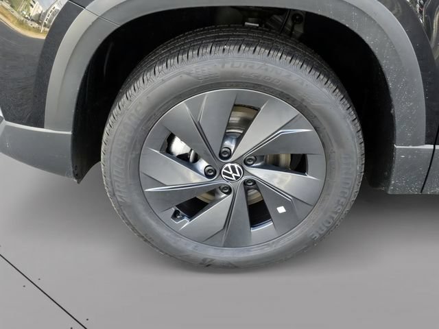 Used 2026 Volkswagen Taos S FWD image 9