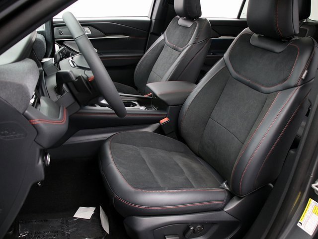 New 2026 Ford Explorer ST image 9