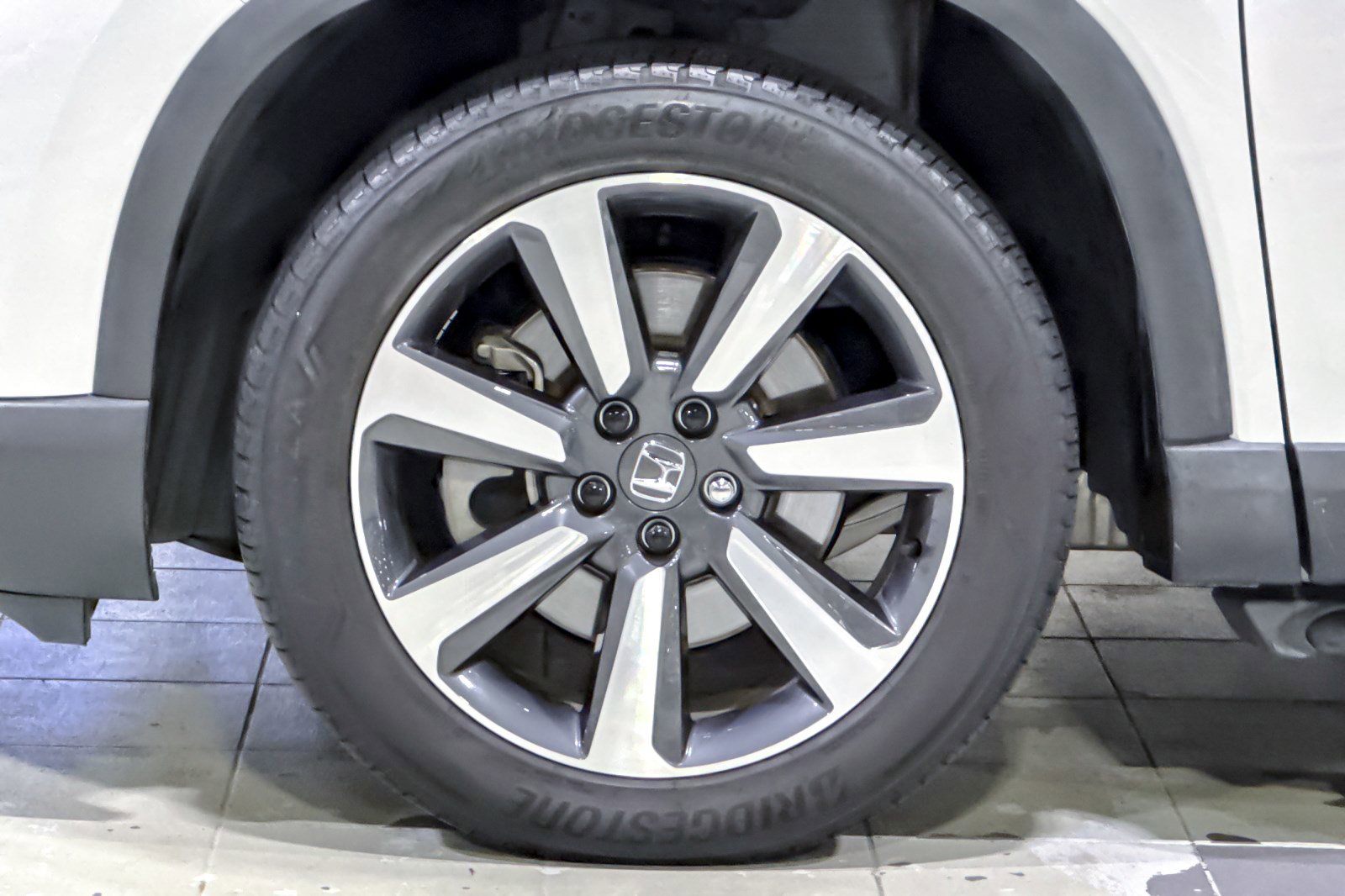 Used 2023 Honda Pilot Elite image 11