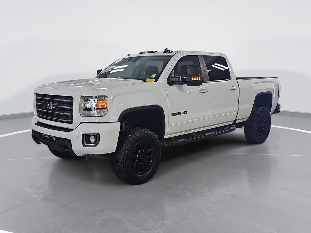 Used 2018 GMC Sierra 2500 SLT w/ All Terrain HD Package AWD/4WD image 9