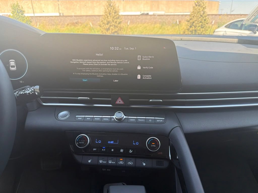 New 2026 Hyundai Elantra Limited FWD image 29