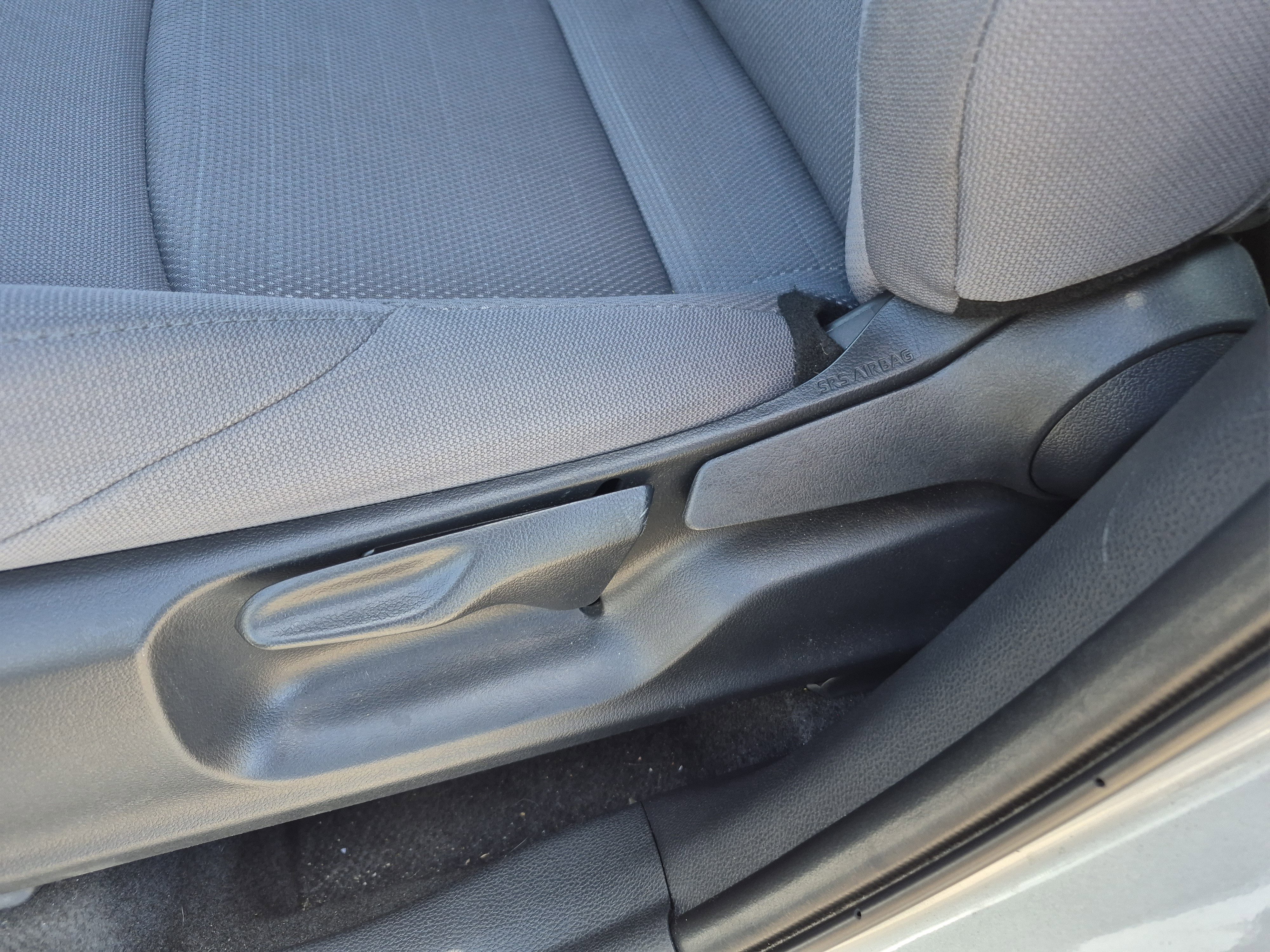 Used 2025 Toyota Corolla Cross AWD Hybrid image 14