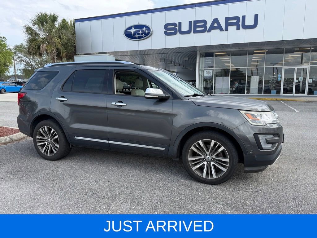 Used 2017 Ford Explorer Platinum AWD/4WD image 1