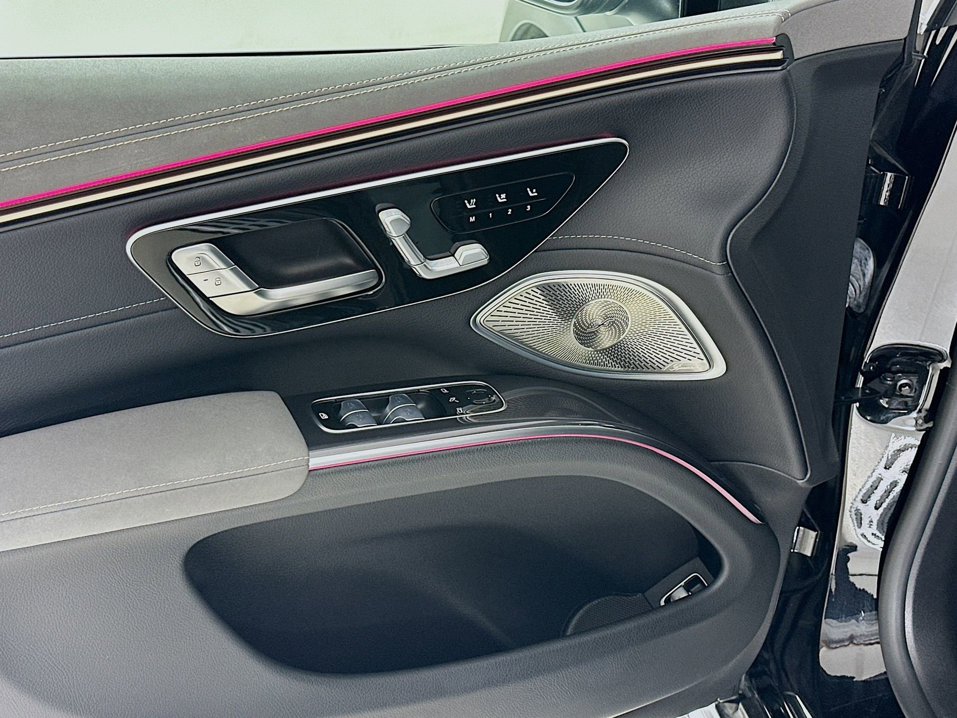 Certified 2023 Mercedes-Benz EQS 450+ SUV image 19