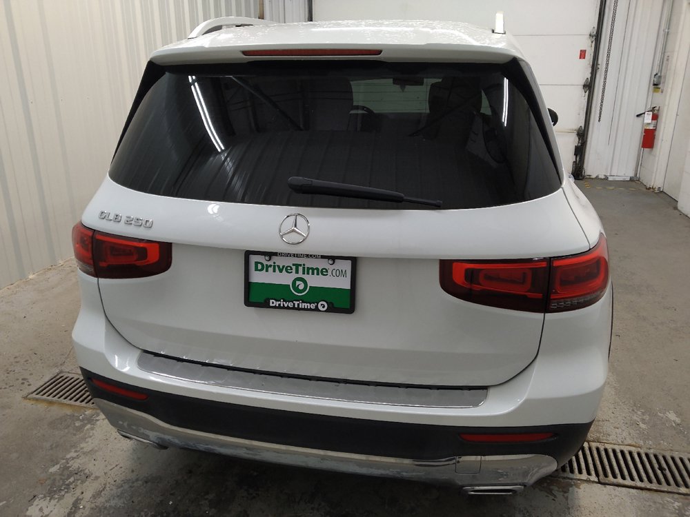 Used 2020 Mercedes-Benz GLB 250 w/ Premium Package image 7