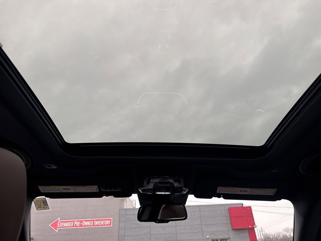 Used 2023 Alfa Romeo Stelvio Ti image 46