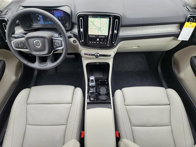 New 2026 Volvo XC40 B5 Plus w/ Protection Package Premier AWD/4WD image 11
