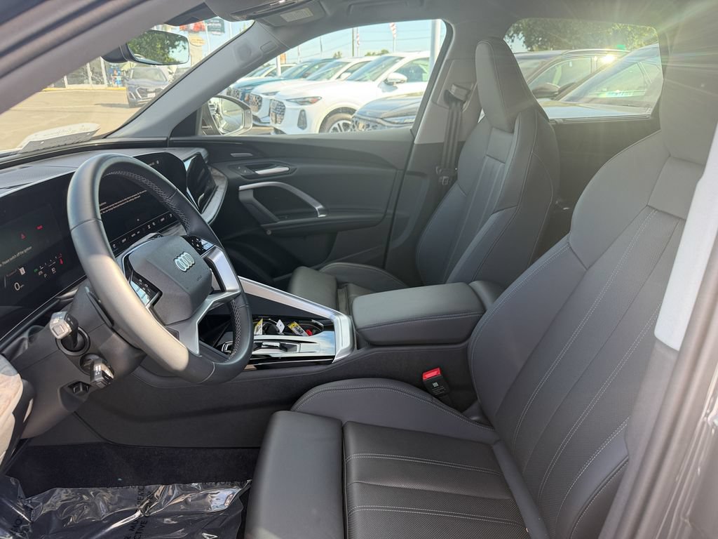 Used 2025 Audi Q5 Premium Plus AWD/4WD image 12