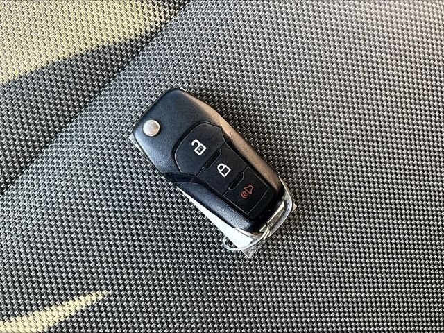 Used 2018 Ford F150 XL w/ Equipment Group 101A Mid AWD/4WD image 11