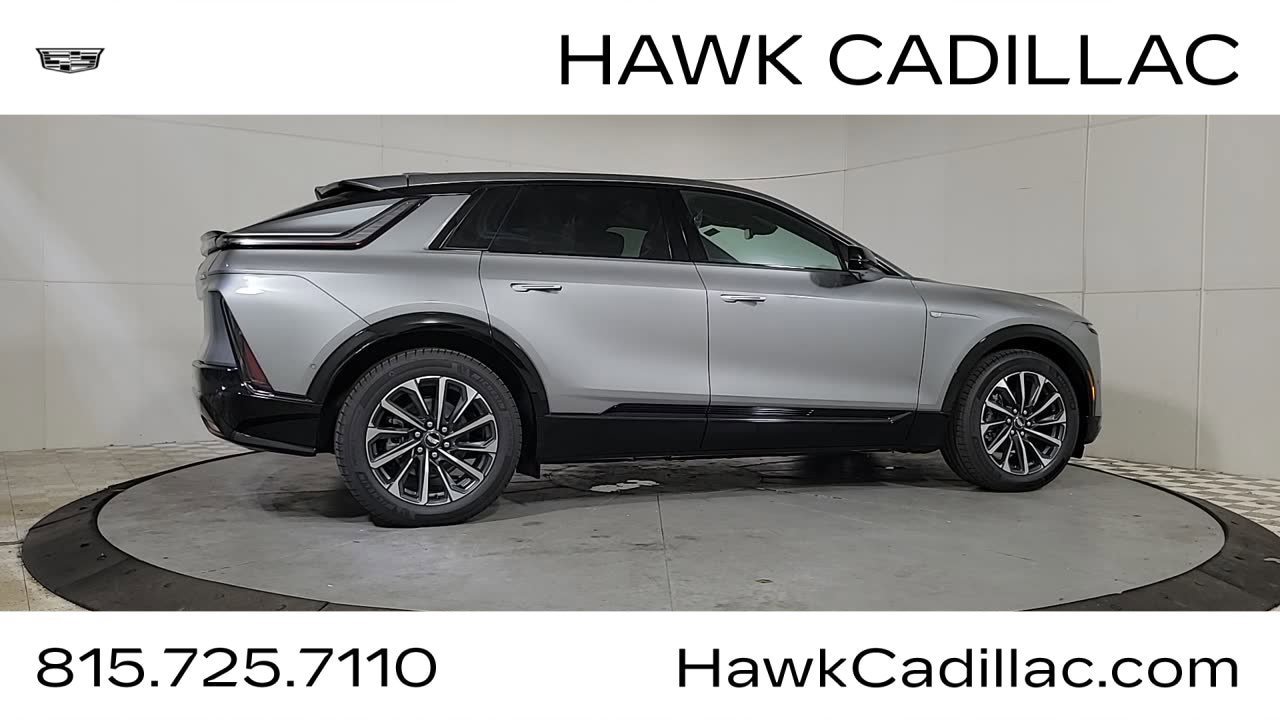 New 2025 Cadillac Lyriq Sport w/ LPO, Floor Liner Package AWD/4WD image 8