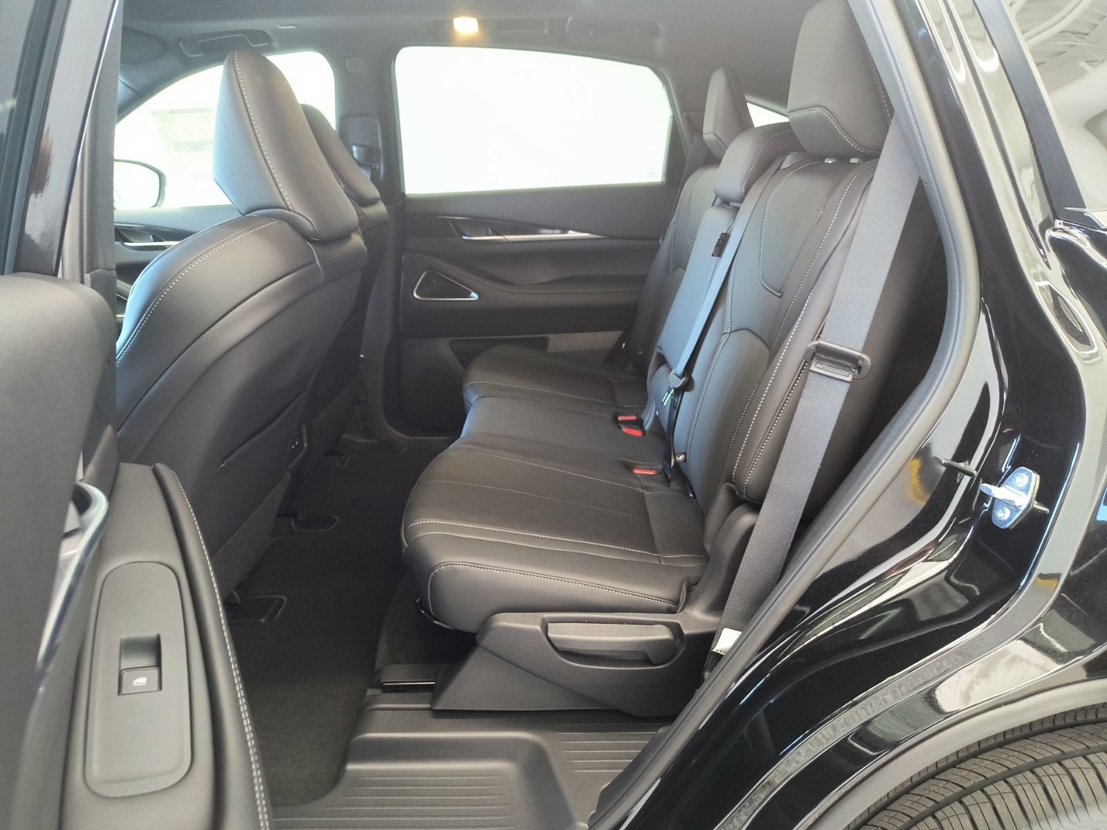 New 2027 INFINITI QX65 Sport AWD/4WD image 29