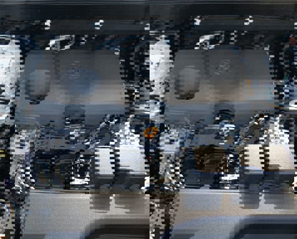 Certified 2025 Toyota RAV4 LE image 25