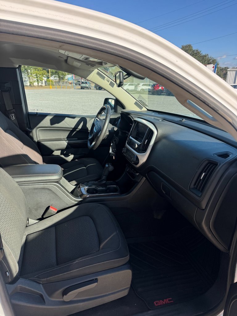 Used 2021 GMC Canyon Elevation w/ Trailering Package image 9