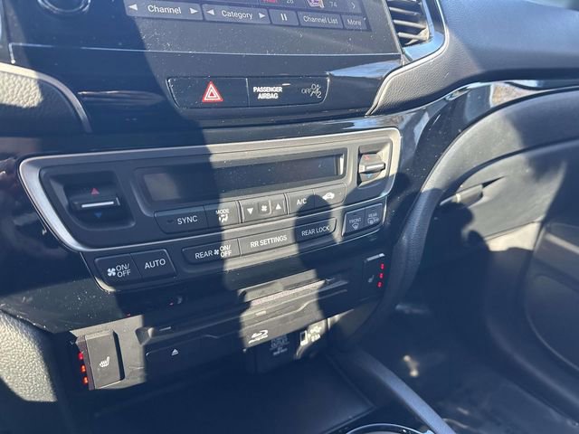 Certified 2022 Honda Pilot Touring image 23