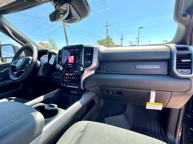 New 2027 RAM 3500 Big Horn AWD/4WD image 13