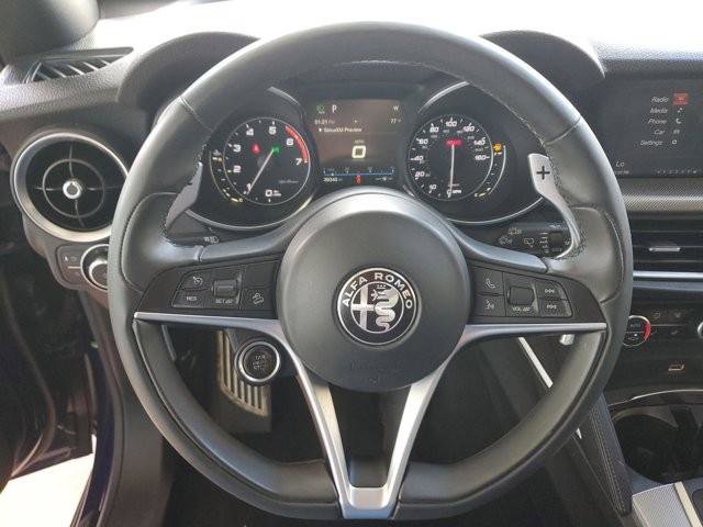Used 2018 Alfa Romeo Stelvio Ti Sport image 24