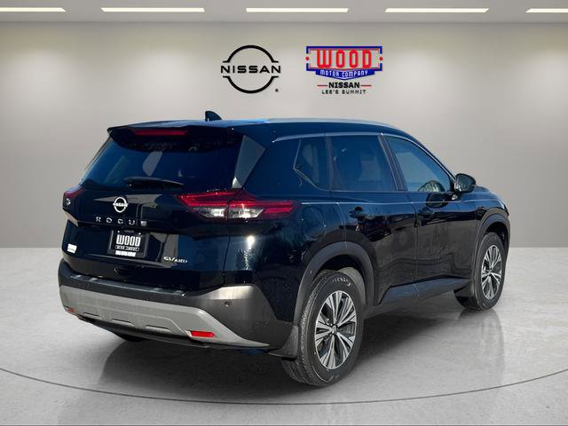 Used 2022 Nissan Rogue SV w/ SV Premium Package image 3