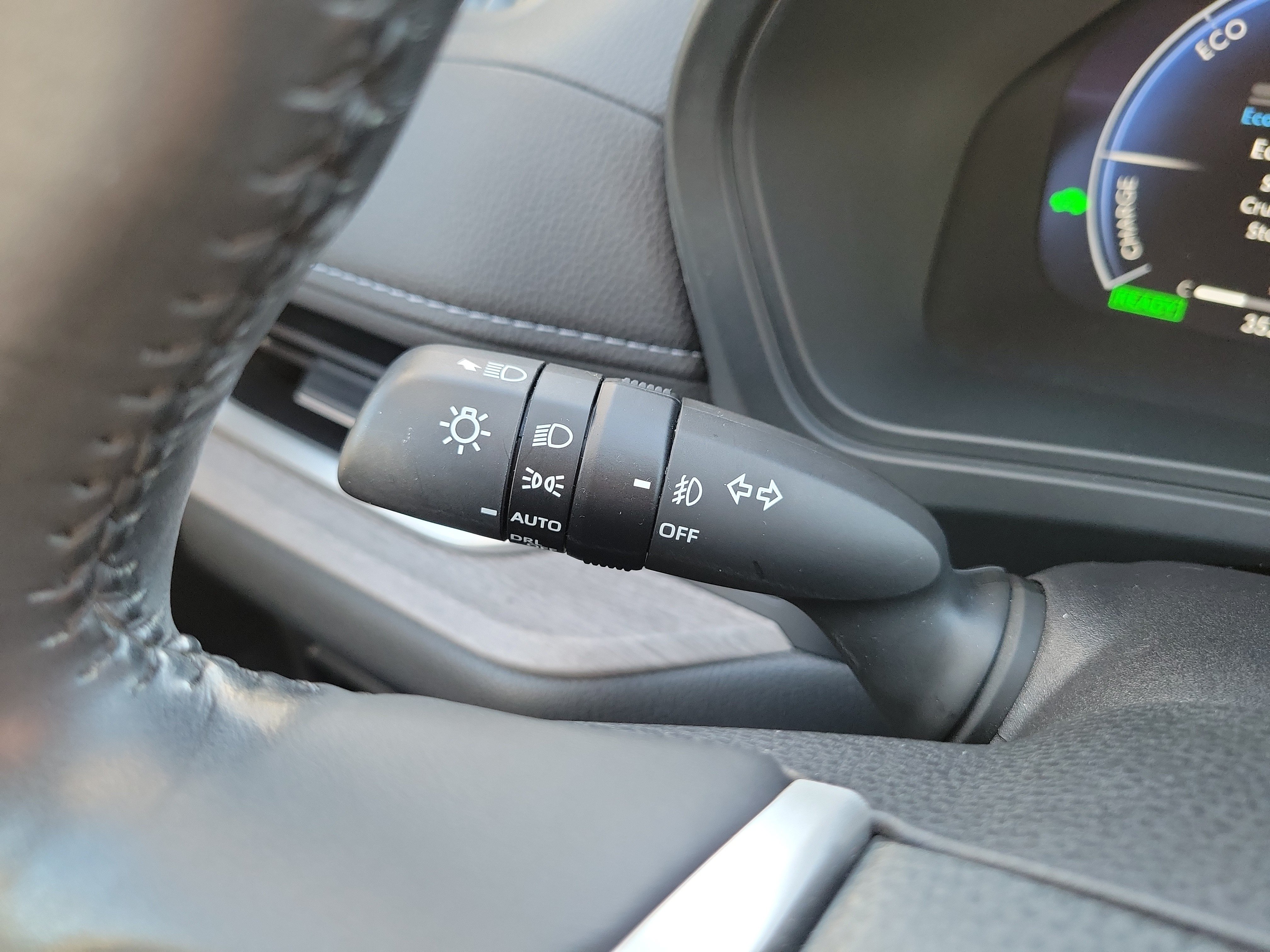 Used 2025 Toyota Grand Highlander AWD Hybrid image 29