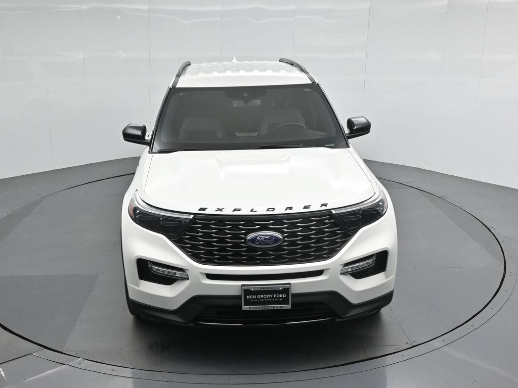 Certified 2023 Ford Explorer ST-Line w/ Class IV Trailer Tow Package RWD image 36
