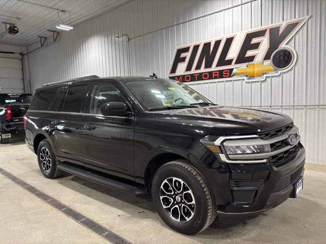 Used 2024 Ford Expedition Max XLT AWD/4WD image 4