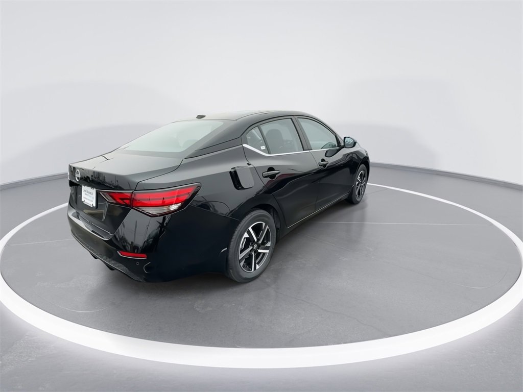 New 2025 Nissan Sentra SV image 8