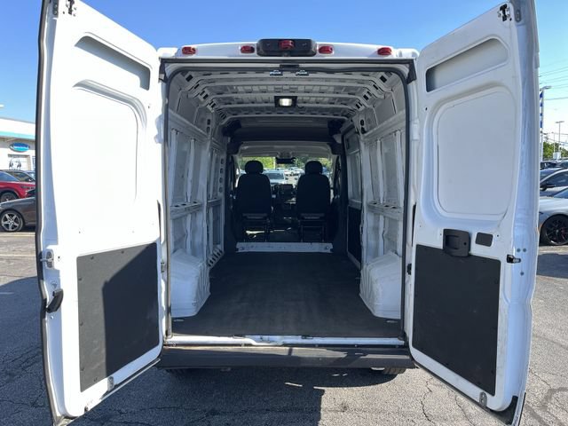 Used 2025 RAM ProMaster 2500 w/ Convenience Group FWD image 22