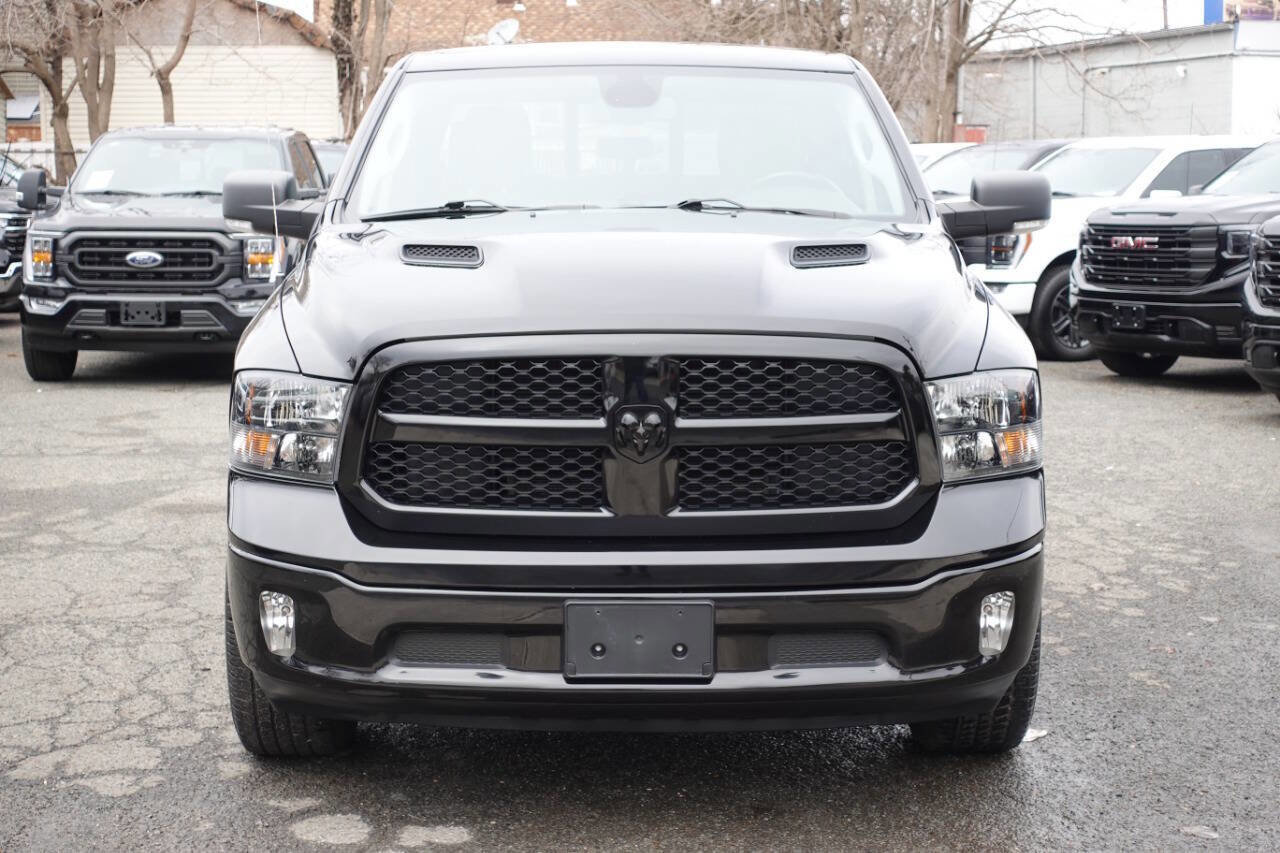 Used 2023 RAM 1500 Classic SLT w/ Electronics Convenience Group image 5