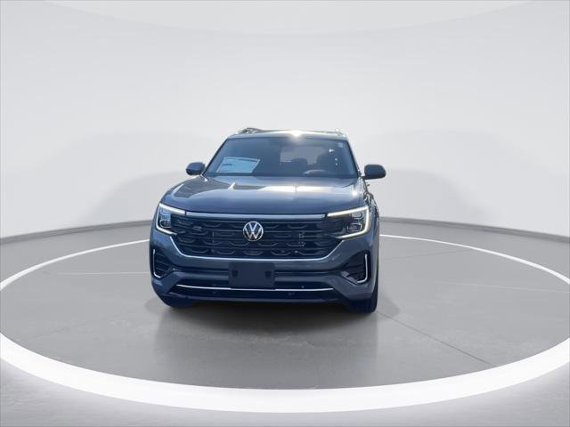 New 2026 Volkswagen Atlas SEL Premium R-Line image 3