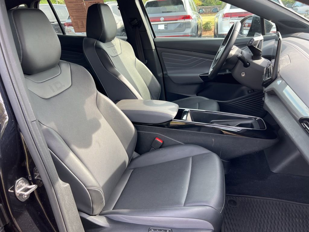 Used 2023 Volkswagen ID.4 Pro S image 23