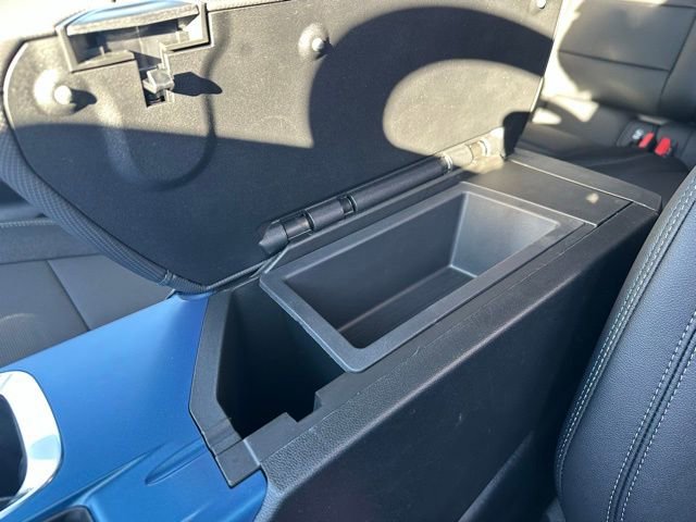 New 2026 Chevrolet Equinox EV LT AWD/4WD image 14