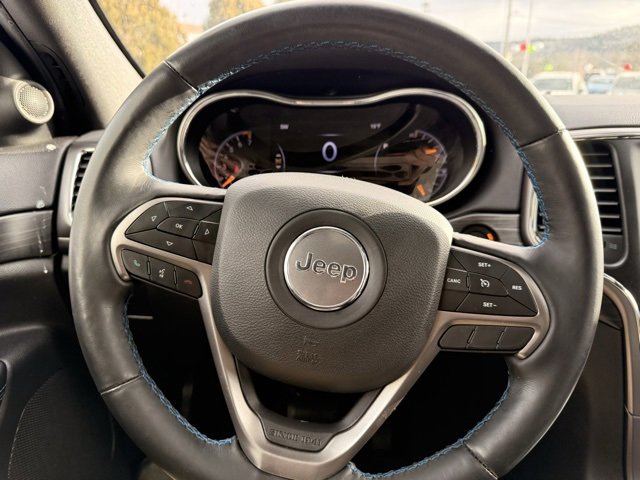 Used 2020 Jeep Grand Cherokee Laredo image 25