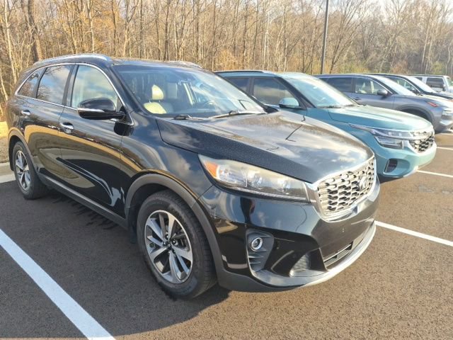 Used 2019 Kia Sorento EX w/ EX Touring Package image 3